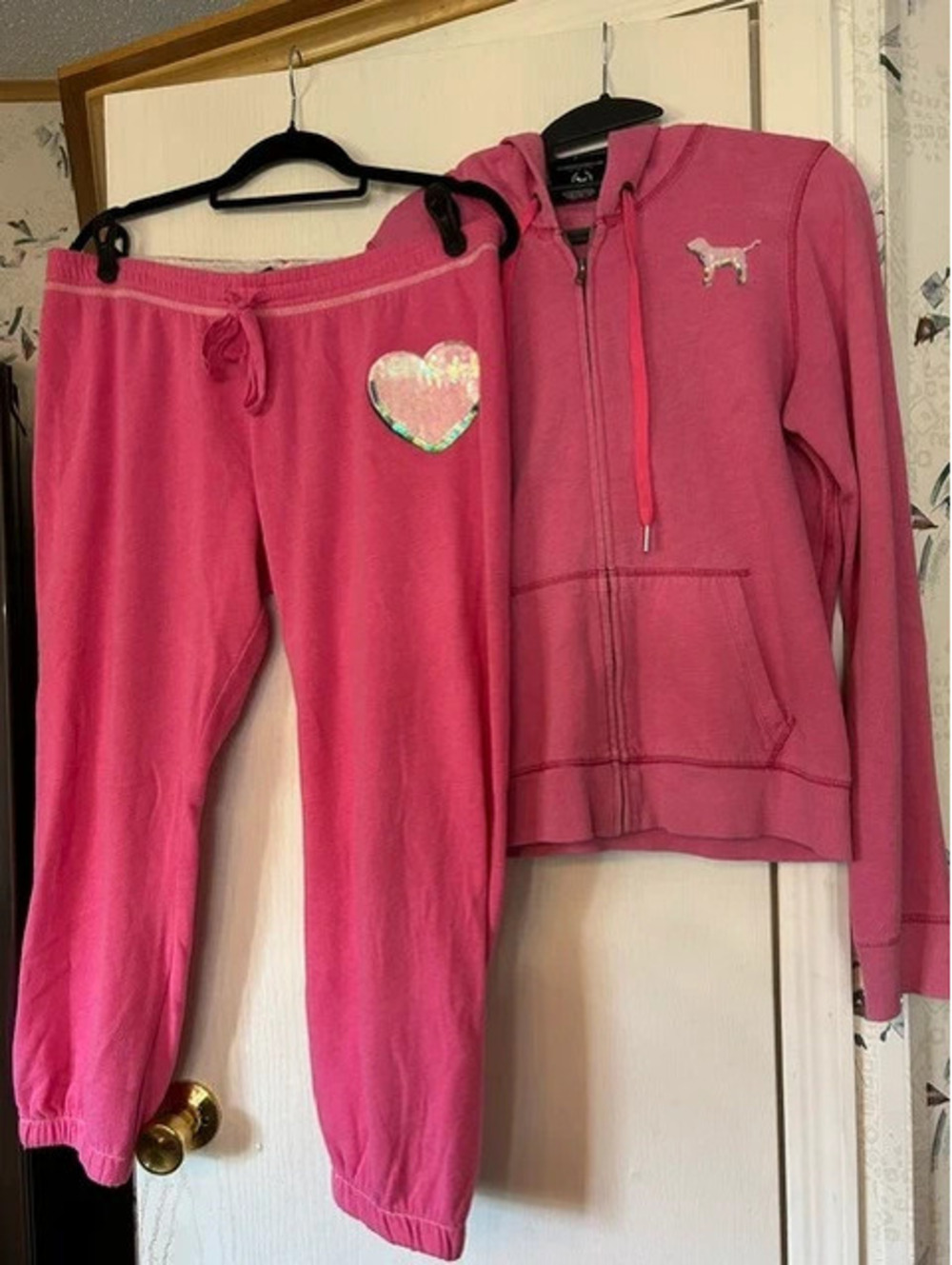 Victorias Secret Pink Capris Set